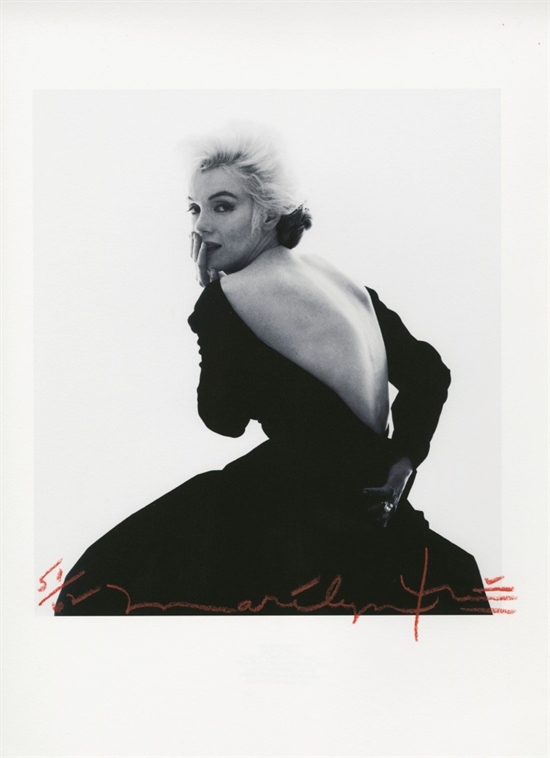 bert-stern-marilyn-monroe-in-black-dress-for-vogue-from-the-last-sitting-photographs-pigment-print-zoom_550_758